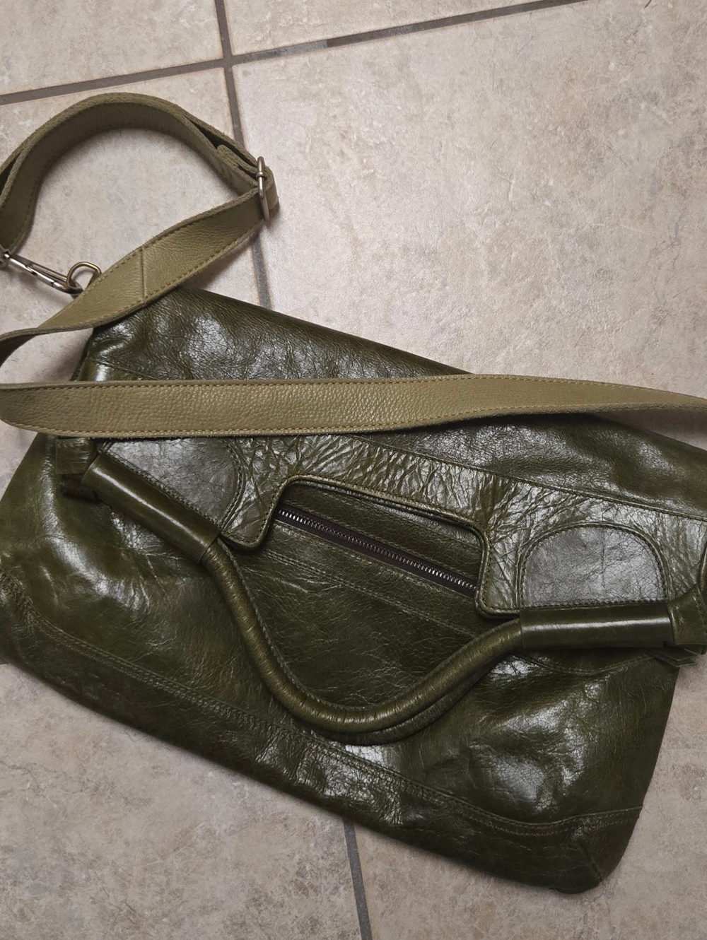Sundance Leather Olive Crossybody